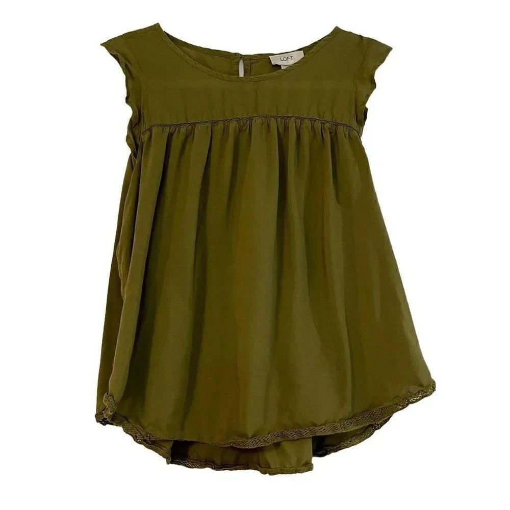 Ann Taylor LOFT Army Green Babydoll Pleated Blouse Medium